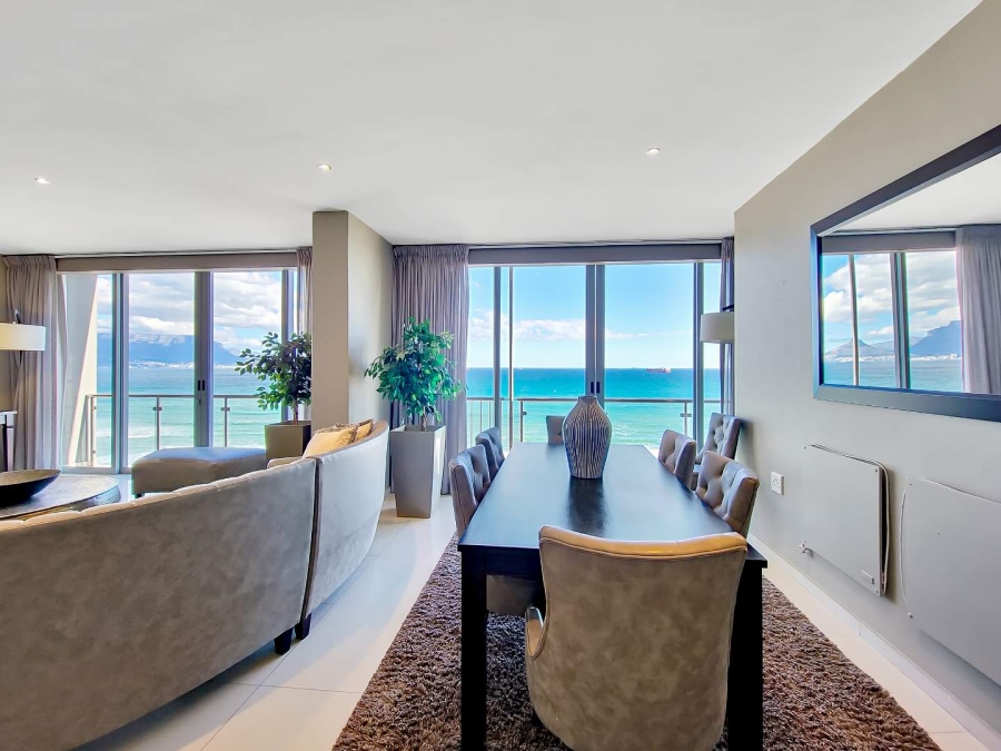 2 Bedroom Property for Sale in Bloubergrant Western Cape